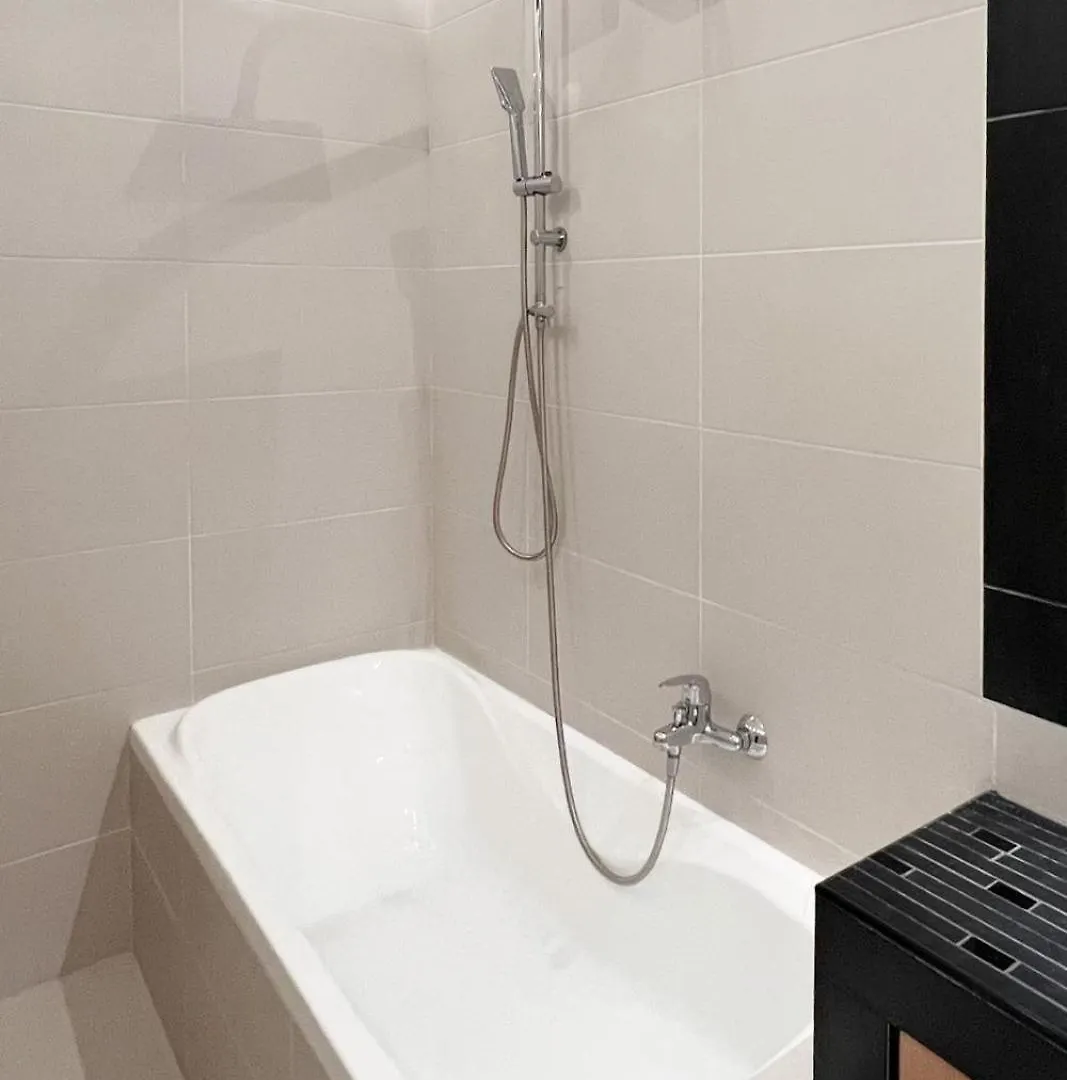 Apartment Rona Vista Suites Sea View Modern Living Polychrono